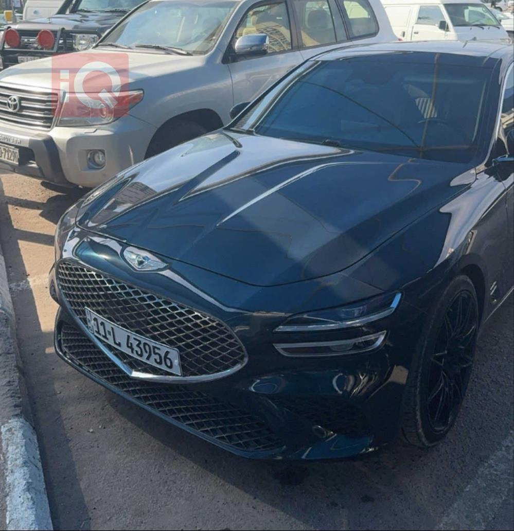 جێنسس G70